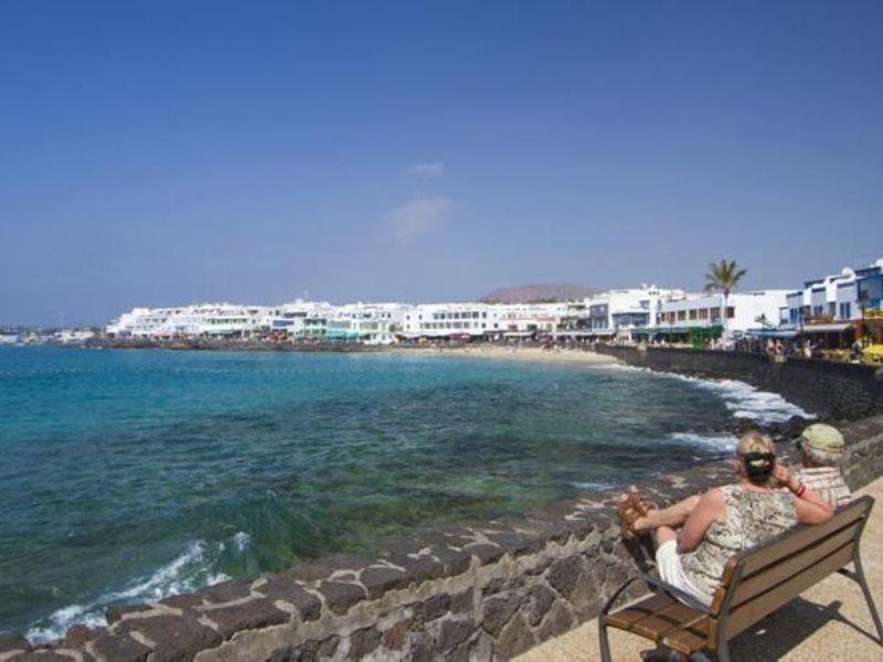 La Avenida Apartamentos Playa Blanca  Exterior foto